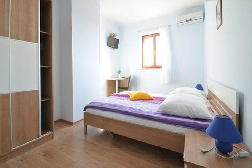 Bed And Breakfast Rogocana Labin  Camera foto