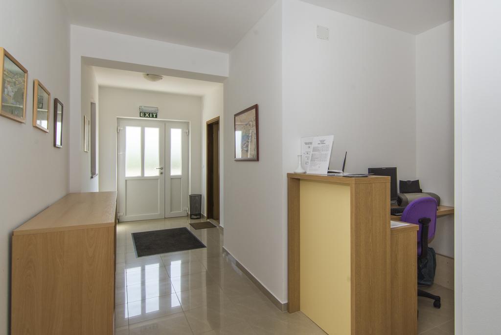Bed And Breakfast Rogocana Labin  Esterno foto