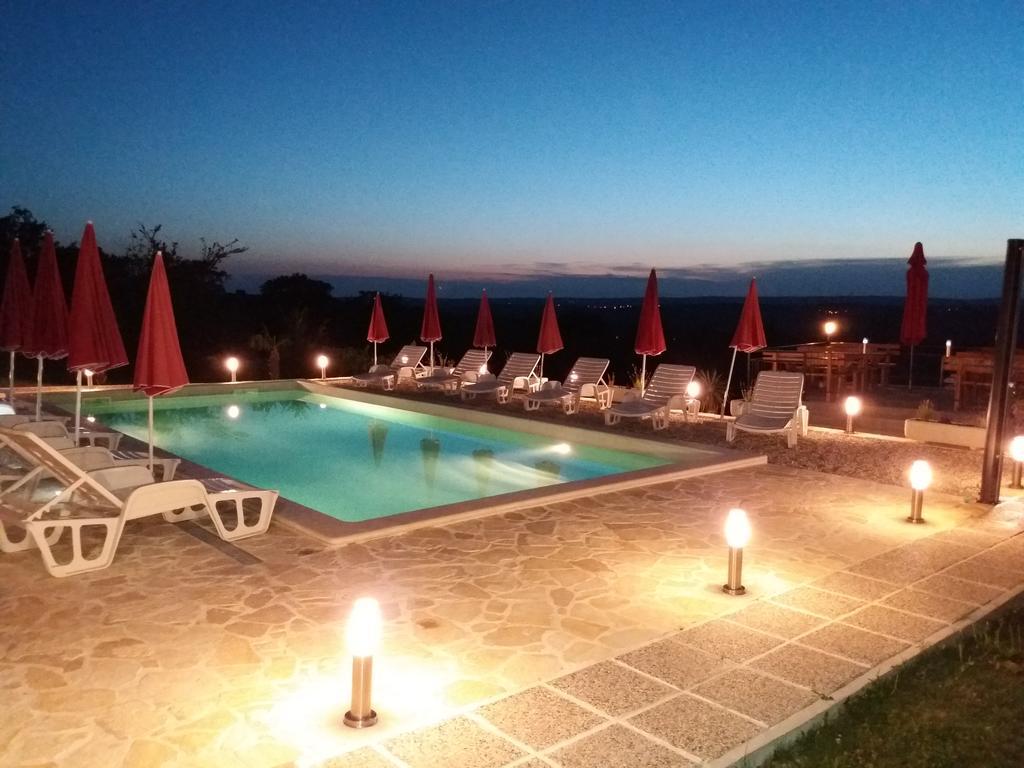 Bed And Breakfast Rogocana Labin  Esterno foto